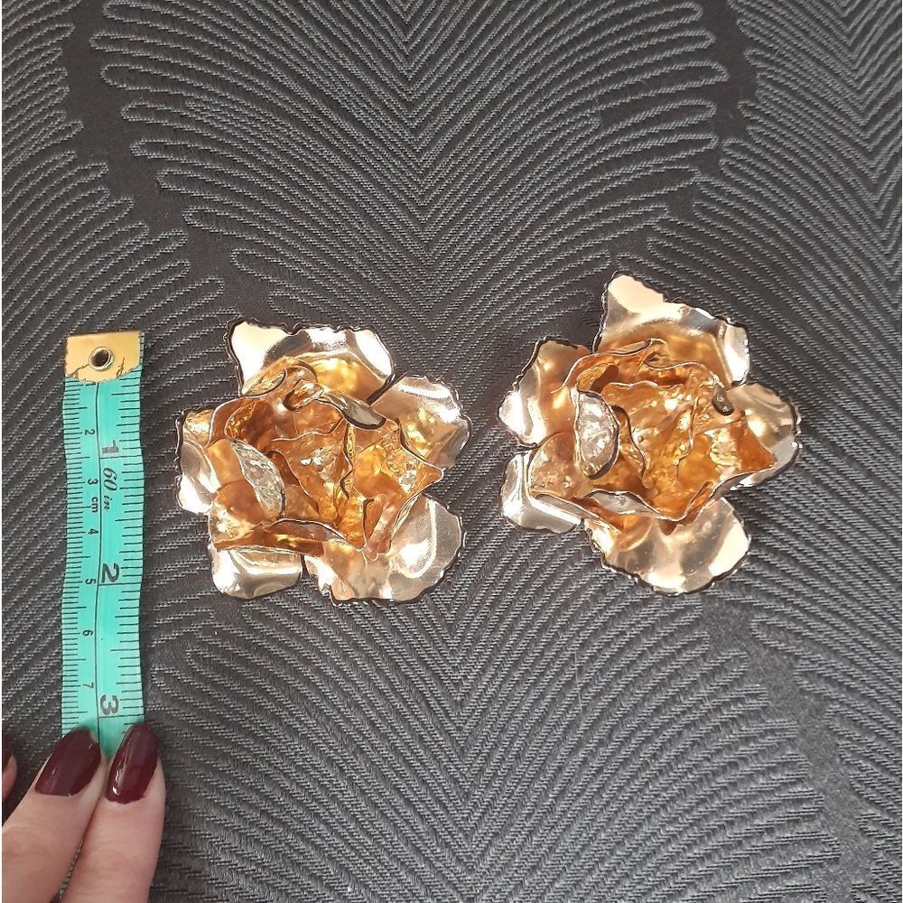 NWOT Zara GoldFlower Statement Earrings - Picture 8 of 14